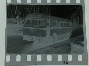 Joseph Wood & Son Bus Coach Original 35mm Negative Reg No. FYS 689 Ref 8A-16 - Bild 1 von 1