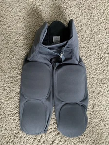 Jungen Jugend Medium Russell grau 7 Polster Gürtel knielange Fußballhose - Bild 1 von 3