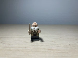 Lego Professor Filius Flitwick Minifigur alter olivgrüner Anzug hp264 76385 kurz - Bild 1 von 6