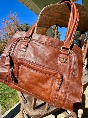 Vintage Liz Claiborne Caramel brown Leather Shoulder Bag - Image 1 of 4