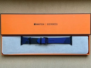 Hermes Nylon Jumping Single Tour Armband für Apple Watch 44/45/46mm (MJ5N3ZM/A) - Bild 1 von 6