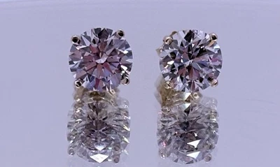 TACHUELAS DE DIAMANTE REDONDAS IGI "LUJOSAS" DE 2,12 QUILATES MONTADAS EN ORO AMARILLO DE 14KT. Foto 1 de 4