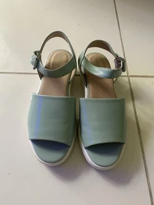 GEOX Ladies Light Green Sandals Size 37.5 Worn Once - Picture 1 of 6