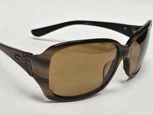 Oakley Discreet Polarized Rounded Sport Designer Sunglasses - Imagen 1 de 8