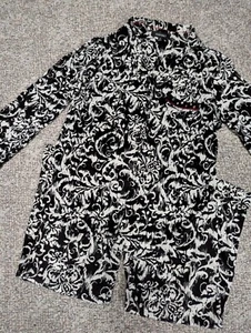 Women's Small 2 Piece Pajama Set Ellen Tracy Button up Very Soft Black White - Picture 1 of 5