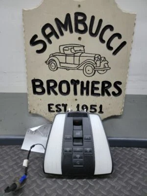 2010-2011 MERCEDES BENZ E350 (УНИВЕРСАЛ) ВЕРХНЯЯ КОНСОЛЬ: A2129064601 - Изображение 1 из 4