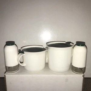 VTG Tupperware Green/White Salt And Pepper And Sugar And Creamer - Picture 1 of 12