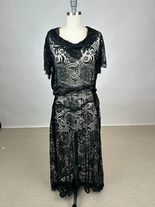 Antique Vintage 1920s Black Floral Geometric Lace Pattern Mourning Dress - Picture 1 of 14