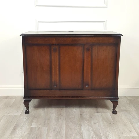 Antique Oak Coffer / Chest - F237 Cover