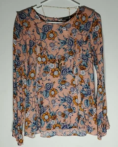 Signature Studios Womens Sz Small Floral Long Sleeve Shirt Necklace Included NWT - Picture 1 of 6