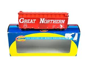 #70467 Athearn HO Great Northern (#18588) 40' Youngstown Door Box Car - Picture 1 of 8
