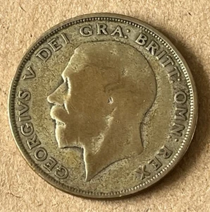 GREAT BRITAIN 1922 1/2 CROWN SILVER VERY NICE COIN LG - Picture 1 of 3