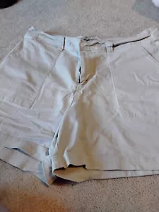Womens Cherokee Light Tan Size 20W Shorts 5 Inch Inseam - Picture 1 of 5
