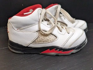 Nike Air Jordan 5 Retro Fire Red White 440890-102 Basketballschuhe UK 8,5 Kinder - Bild 1 von 9