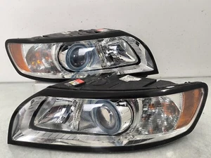 OEM Headlights Lamps Lights Volvo S40 V50 HID FACELIFT HID XENON 2008-2011 PAIRS - Picture 1 of 22