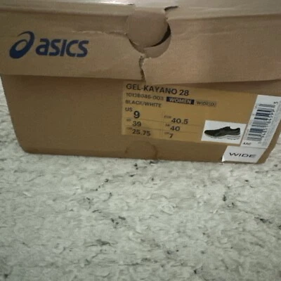 Zapatos para correr ASICS® para mujer 9 AMPLIOS GEL-Kayano 28 en negro/sábana rock Foto 1 de 4