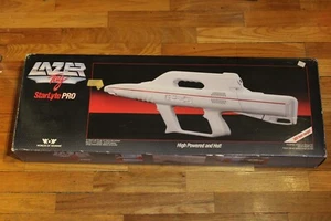 Vintage LAZER TAG STARLYTE PRO 1987 Worlds Of Wonder w/ Box and Handbook - Picture 1 of 23