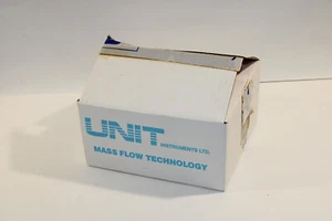 Unit UFC-1200A Mass flow controller Range 20 SCCM - Picture 1 of 4