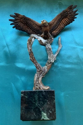 Legends K. Cantrell 1990 Bronze Casting Eagle W/Fish "Unbound" - Image 1 of 4