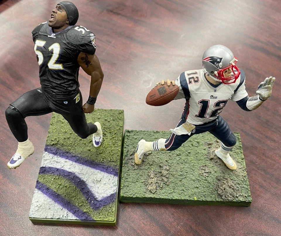 Tom Brady 2006 y Ray Lewis McFarlane NFL 2007 Foto 1 de 1