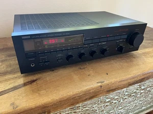 Vintage Yamaha RX-500U Stereo Receiver - Picture 1 of 6