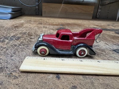 Camión de juguete Hubley de hierro fundido de colección de 1930 Foto 1 de 4