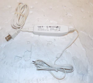 Fuente de alimentación I.T.E SA05018007 Logic3 Wah bisagra 100-240V 9VDC adaptador de corriente - Imagen 1 de 2