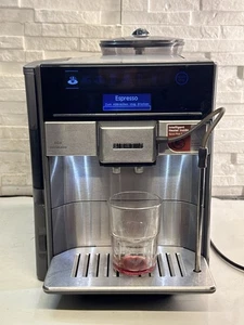 Siemens EQ 6 plus Extraklasse Kaffevollautomat - Bild 1 von 10