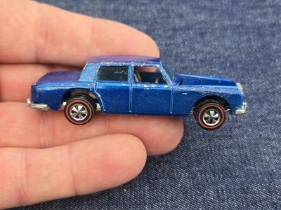 Vintage Lesney Matchbox Lot 1960s  Redline Red Line Blue Car  - Image 1 of 3