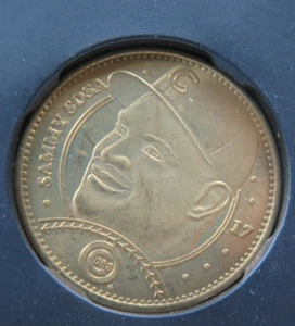 1997 PINNACLE MINT SLAMMIN' SAMMY SOSA COIN - Picture 1 of 4