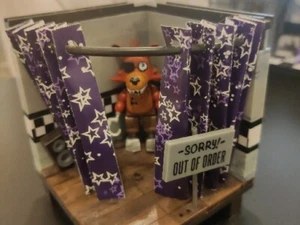 mcfarlane FNAF Five Nights at Freddy's Pirate Cove  - Picture 1 of 5