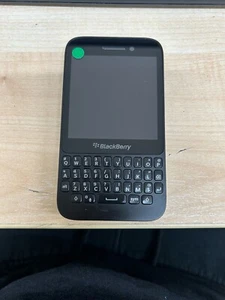 BlackBerry Q5 8GB Black Smartphone - Excellent Condition - Afbeelding 1 van 6