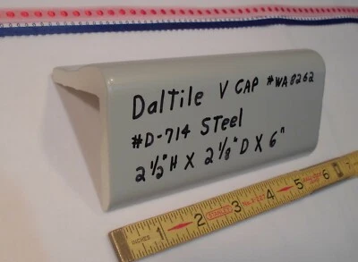 1 pc. Azulejo de cerámica Daltile *gris mate - acero* tapa en V; bordes de encimera Foto 1 de 4