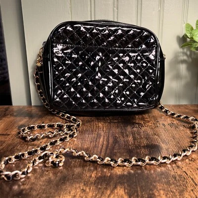 Amanda Smith Purse Vtg Black Quilted Patent Faux Leather Bag Hipster Gold Strap - Image 1 of 4