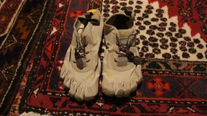 Vibram Fivefingers Barefoot Shoe Running Women 9-9.5 EU 41 V-Alpha Khaki 18W7104 - Picture 1 of 8
