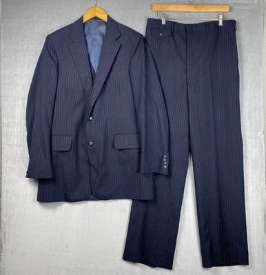 Traje De Colección Años 80 3 Piezas Para Hombre 40R 34x32 Azul Marino Rayas Lana A Medida Hecho en Unión en EE. UU. Foto 1 de 4