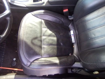 Driver Front Seat Bucket Opt A51  Electric Fits 13 REGAL 1580171 - Image 1 of 4