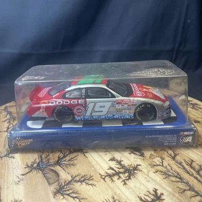 NASCAR 2002 Winners Circle Jeremy Mayfield #19 Muppet Show 25 años diecast nuevo en caja Foto 1 de 4