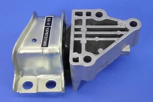 Genuine Mopar Engine Mount Isolator 68223227AB - Picture 1 of 4