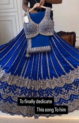 Designer Bride Lengha Choli Indian New Lehenga Wedding Party Bollywood Pakistani - Image 1 of 4