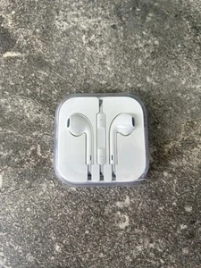NOWE Oryginalne OEM Apple iPhone Przewodowe słuchawki douszne Słuchawki douszne Oryginalne NOS - Zdjęcie 1 z 4