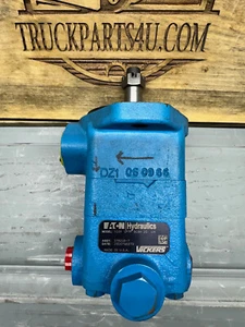 V10F-1P7P-3C5H-20-LH, 5782167, 578216-7 VICKERS HYDRAULIC PUMP  ** NEW GENUINE - Picture 1 of 2