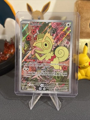 Kecleon 213/191 Sv08: Surging Sparks Holo - Image 1 of 2