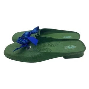 Patrón de cocodrilo verde Oka-B sin cordones para mujer mediano/grande (8,5-11) - Imagen 1 de 7