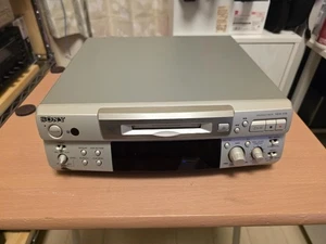 SONY MDS-S38 MiniDisc Player Recorder MD Deck Black Fully Working Tested - Picture 1 of 6