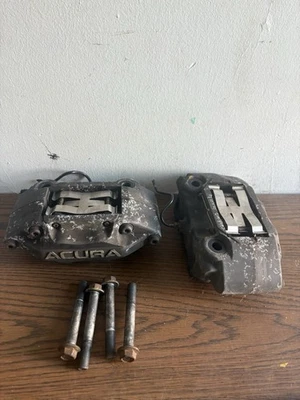 2005-2012 Acura RL Front calipers LH/RH caliper set with mounting bolts - Image 1 of 2