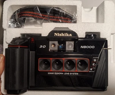Conjunto y accesorios para cámara Nishika nuevo video Vincent Price  Foto 1 de 4