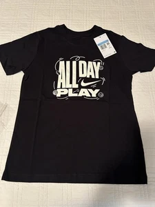 Nike Kids “All Day Play” T Shirt Size M New - Bild 1 von 2