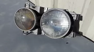 Faro delantero izquierdo del conductor Mercedes Benz W123 240D 1981 OEM - Imagen 1 de 24
