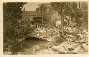 REAL PHOTO POSTCARD OF THE LOUTH DISASTER 29/5/1920, LINCOLNSHIRE BY ROTOPHOTO - Picture 1 of 2
